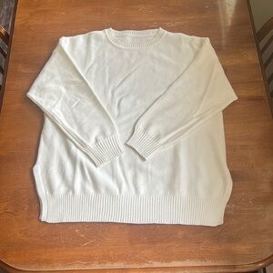 NWOT • White/ Off-White Pullover Crew Neck Sweater